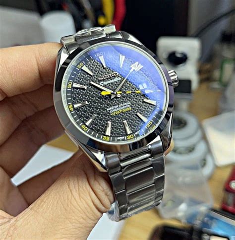 seiko seamaster black bee.